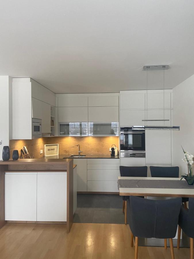 Lake View Apartment Seecorso Velden am Wörther See Extérieur photo