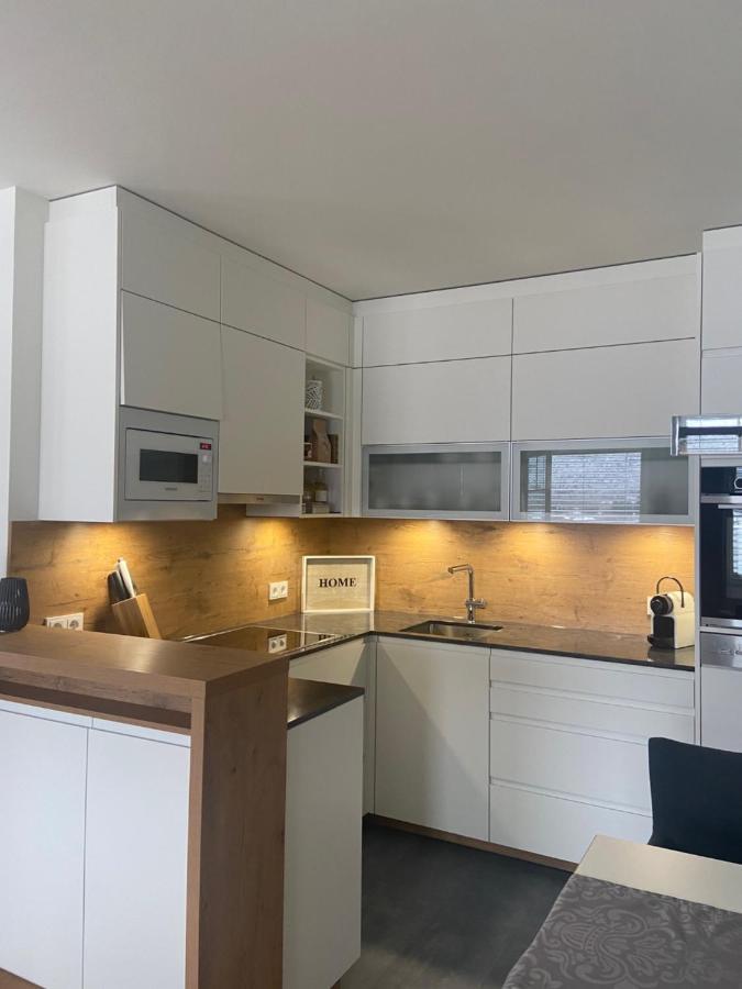 Lake View Apartment Seecorso Velden am Wörther See Extérieur photo